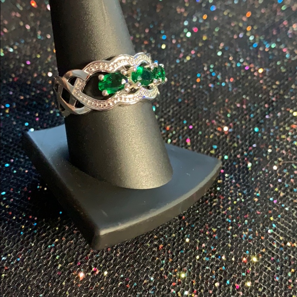 Size 9 ring